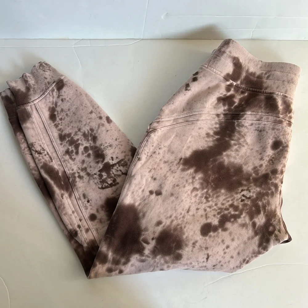 Lululemon Warm Down Jogger marble maroon pink tie dye drawstring waist pockets
